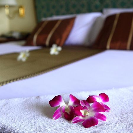 Wattana Park Hotel Транг Стая снимка