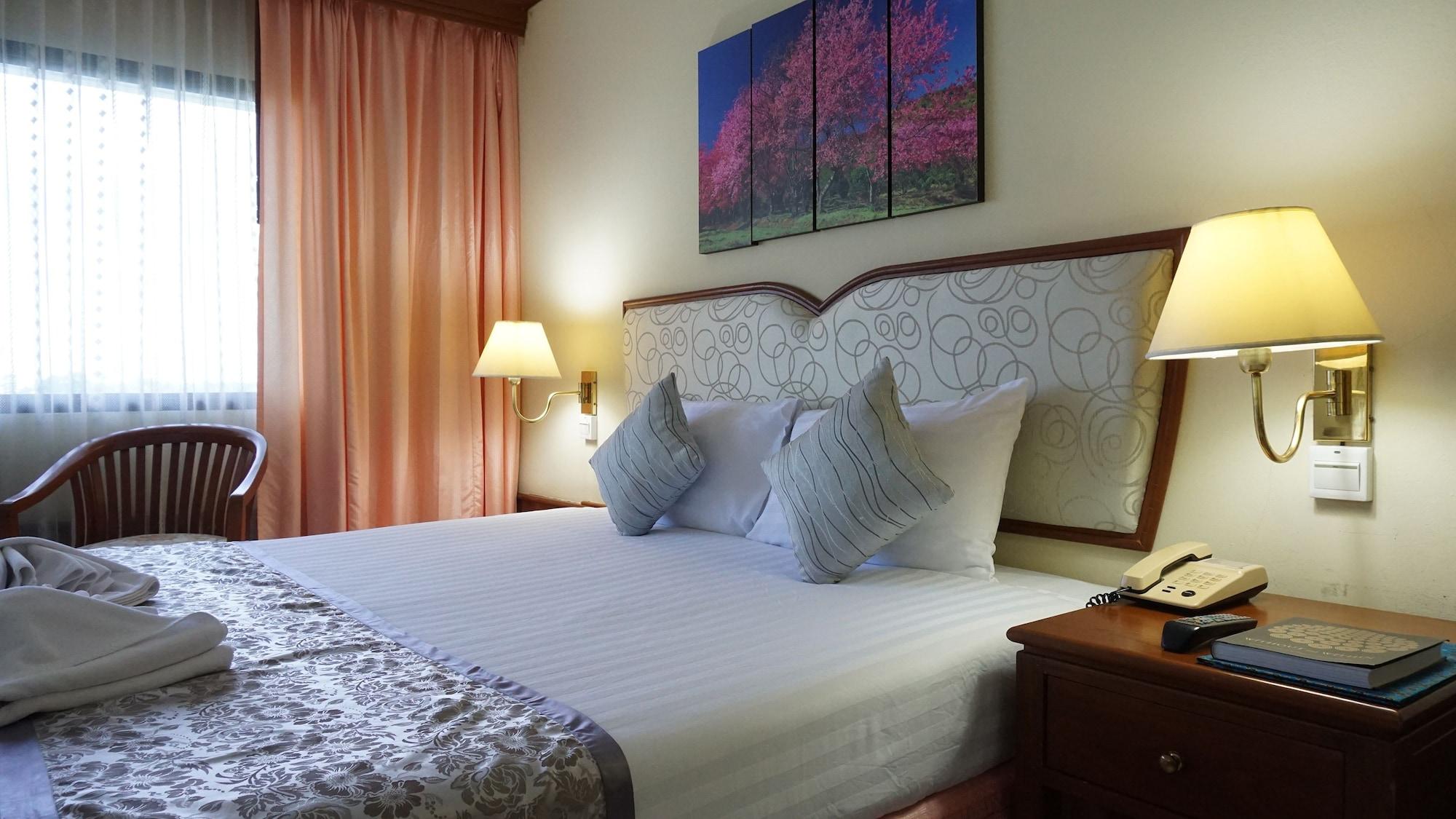 Wattana Park Hotel Транг Екстериор снимка