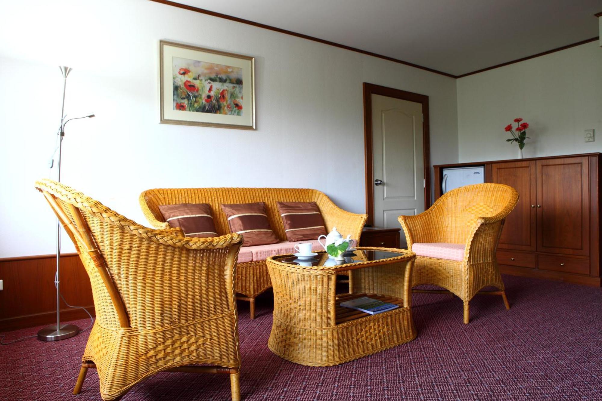 Wattana Park Hotel Транг Стая снимка