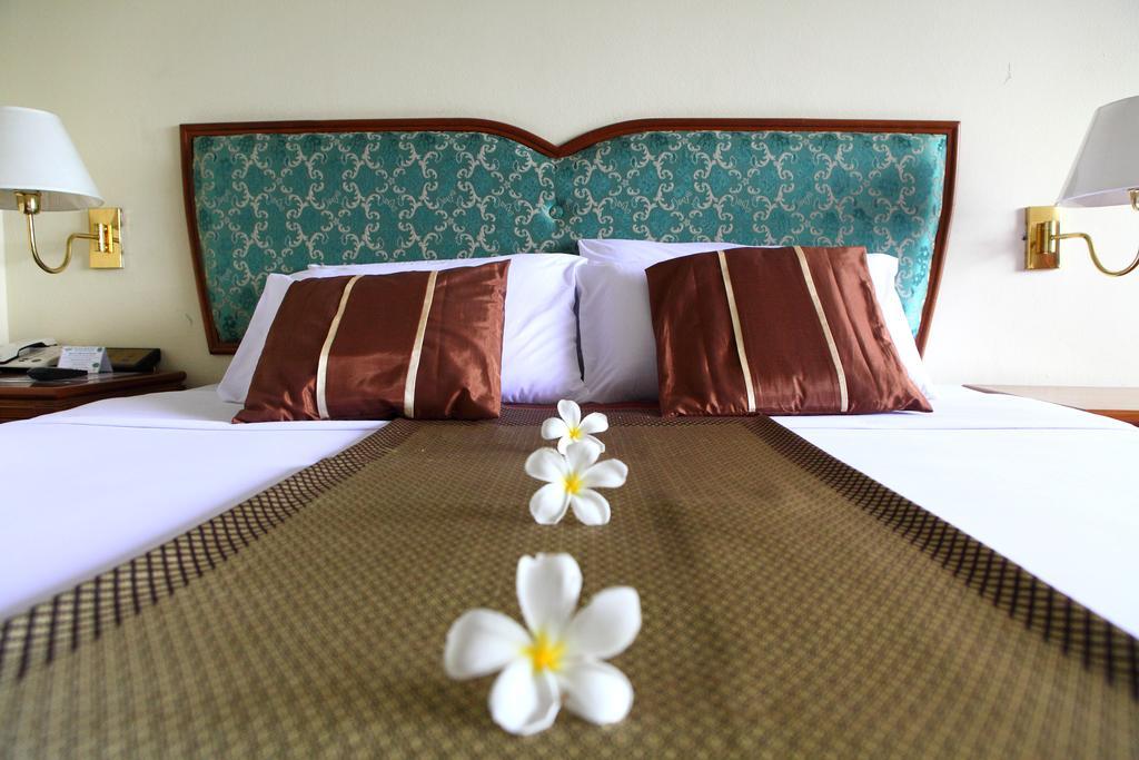 Wattana Park Hotel Транг Екстериор снимка
