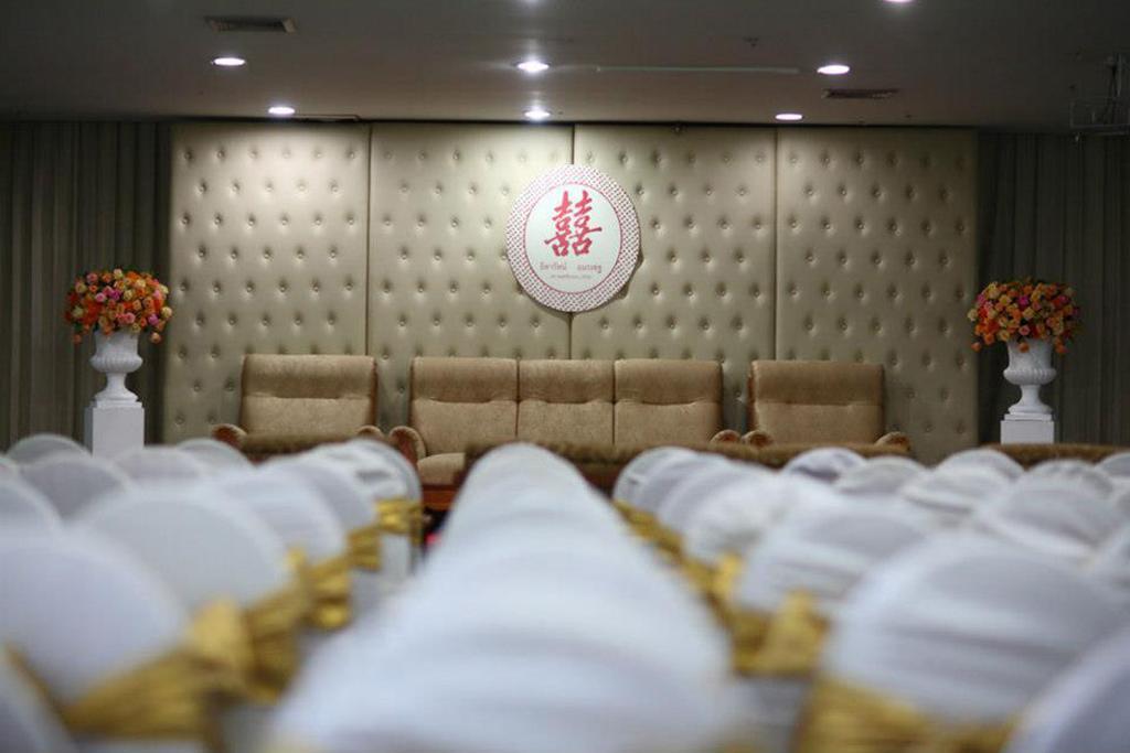 Wattana Park Hotel Транг Екстериор снимка
