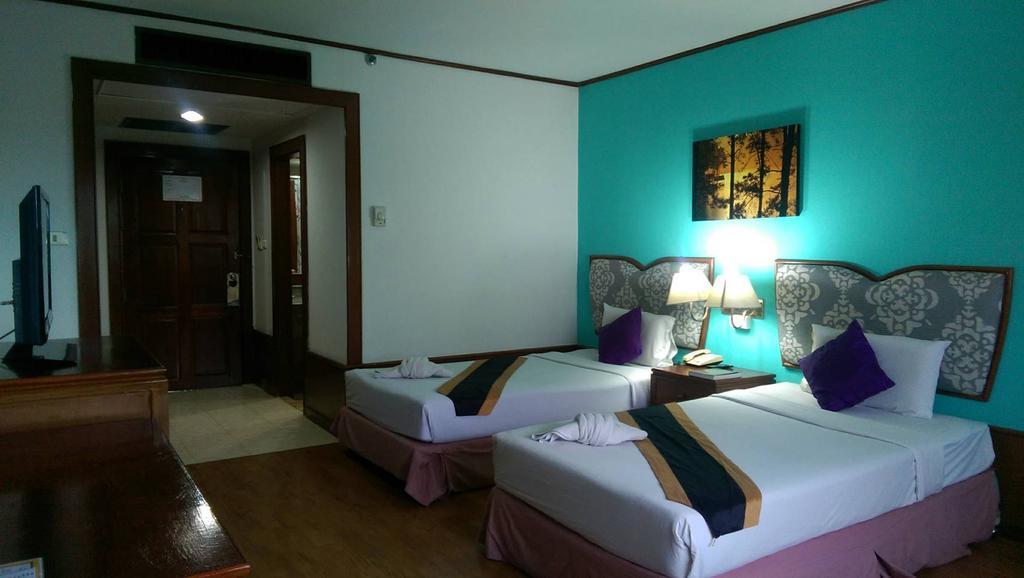 Wattana Park Hotel Транг Екстериор снимка