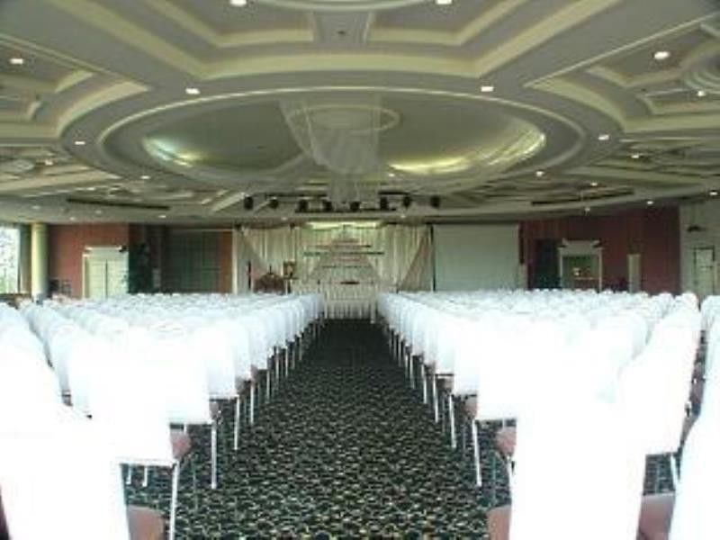 Wattana Park Hotel Транг Екстериор снимка