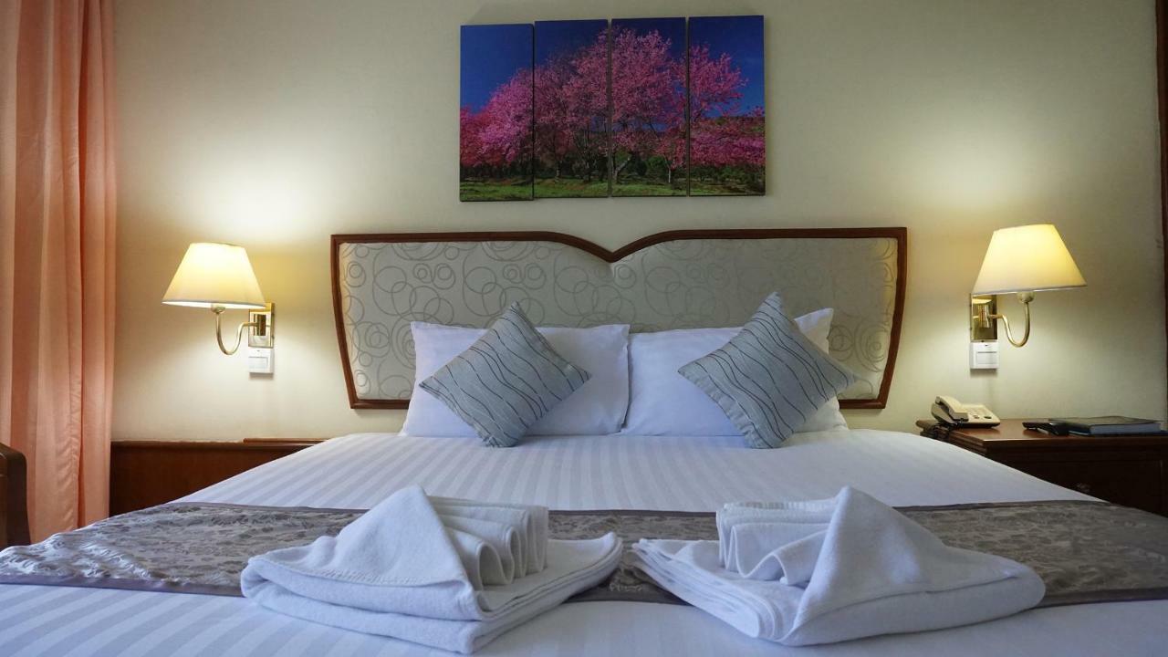 Wattana Park Hotel Транг Екстериор снимка